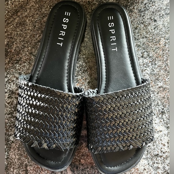 Esprit Summer Woven Sandals - Picture 3 of 5